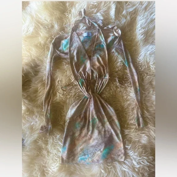 Outcast LORELAI MINI DRESS IRIDESCENT PEARL and bolero - Picture 4 of 8